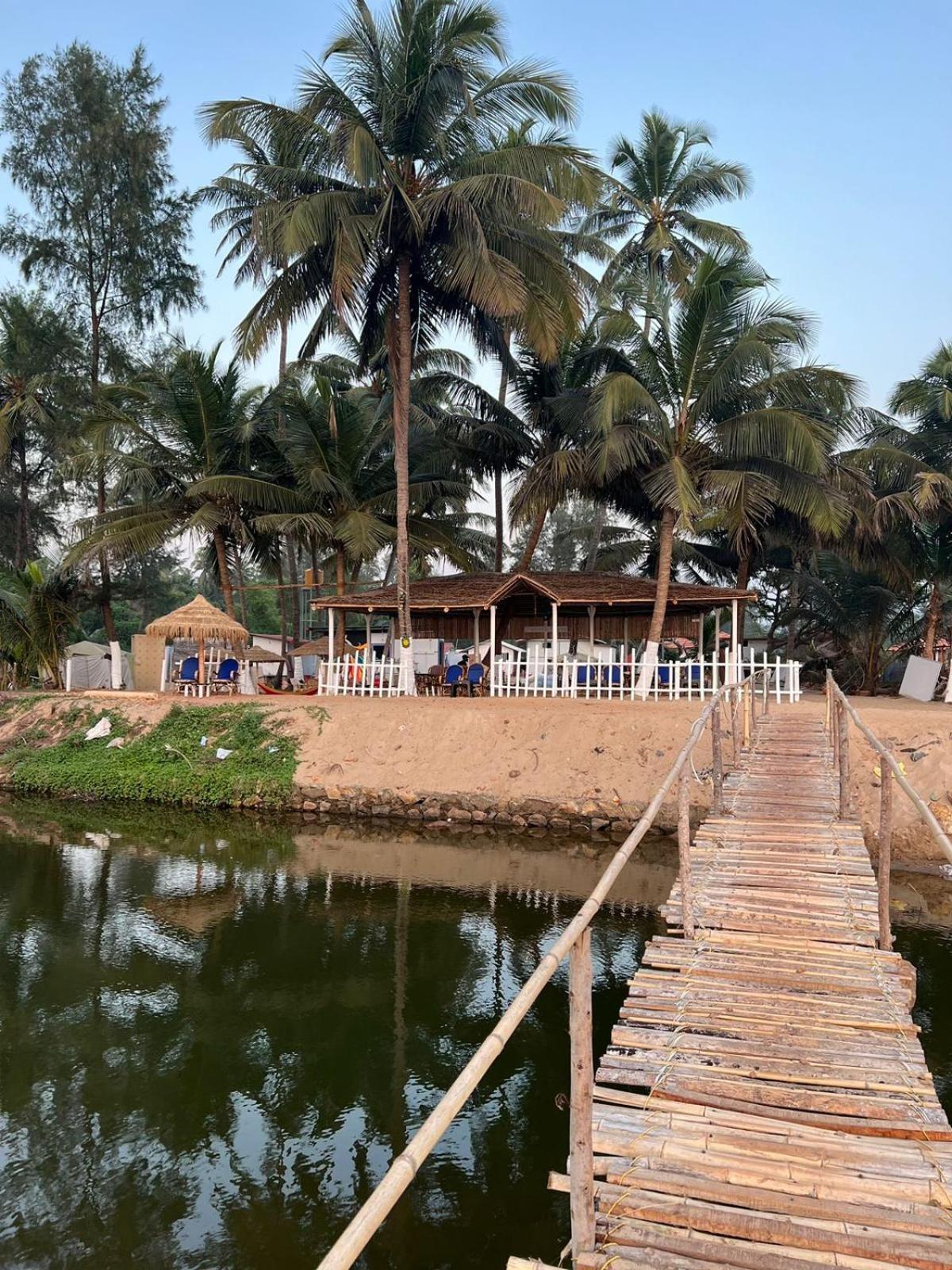 Goko Hostel Gokarna  Exteriör bild